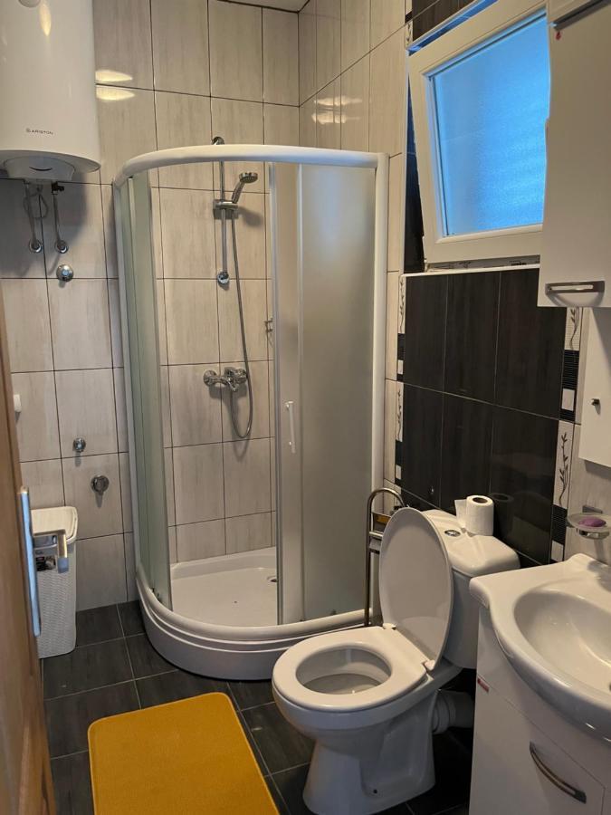 דירות ביילה Apartman Iskra מראה חיצוני תמונה